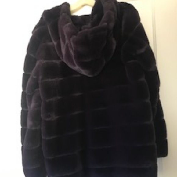 Faux fur jacket - Picture 2 of 4